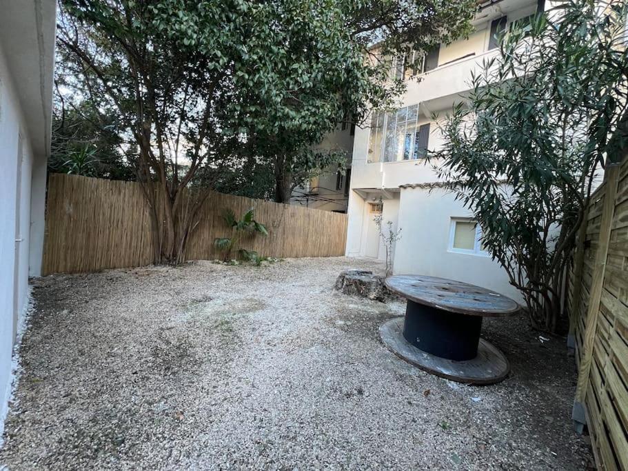 Tres Bel Appartement Neuf Авиньон Екстериор снимка